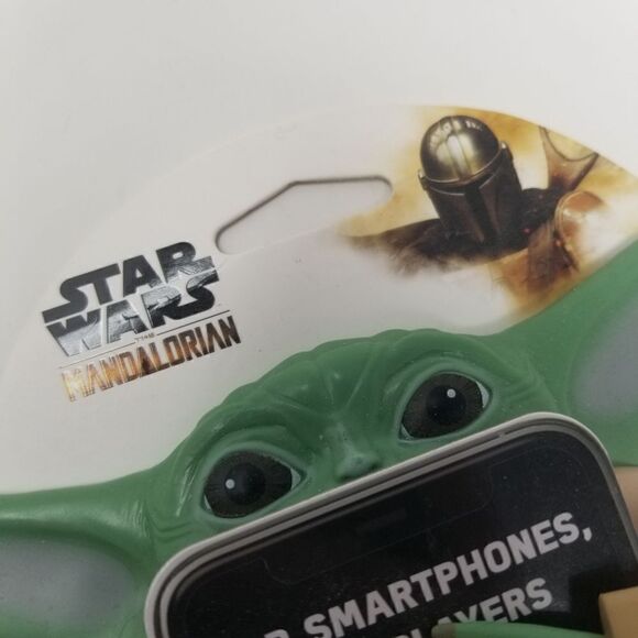 Star Wars the Mandalorian the Child, flexi phone holder. - Picture 12 of 16